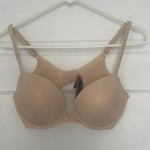 Victoria’s Secret bra size 36C